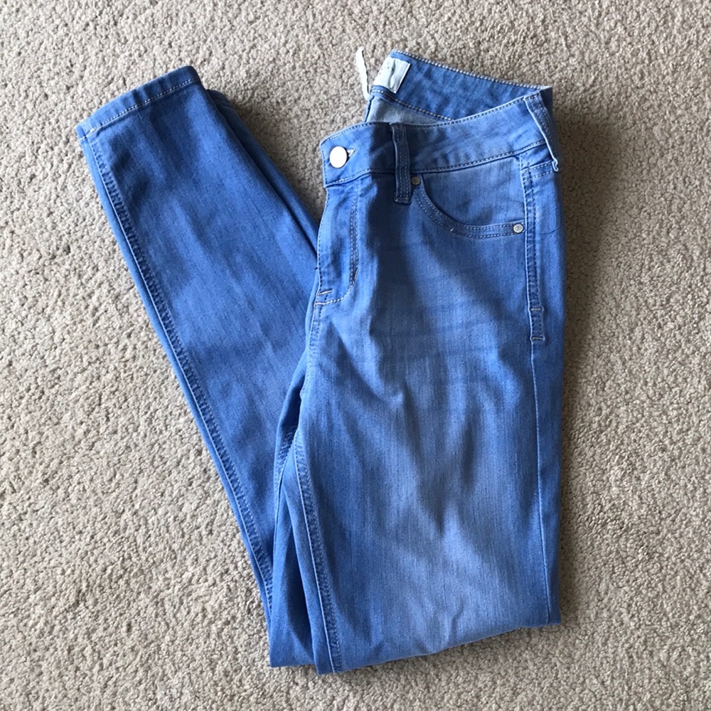 Celebrity pink mid rise ankle skinny jeans 7 28